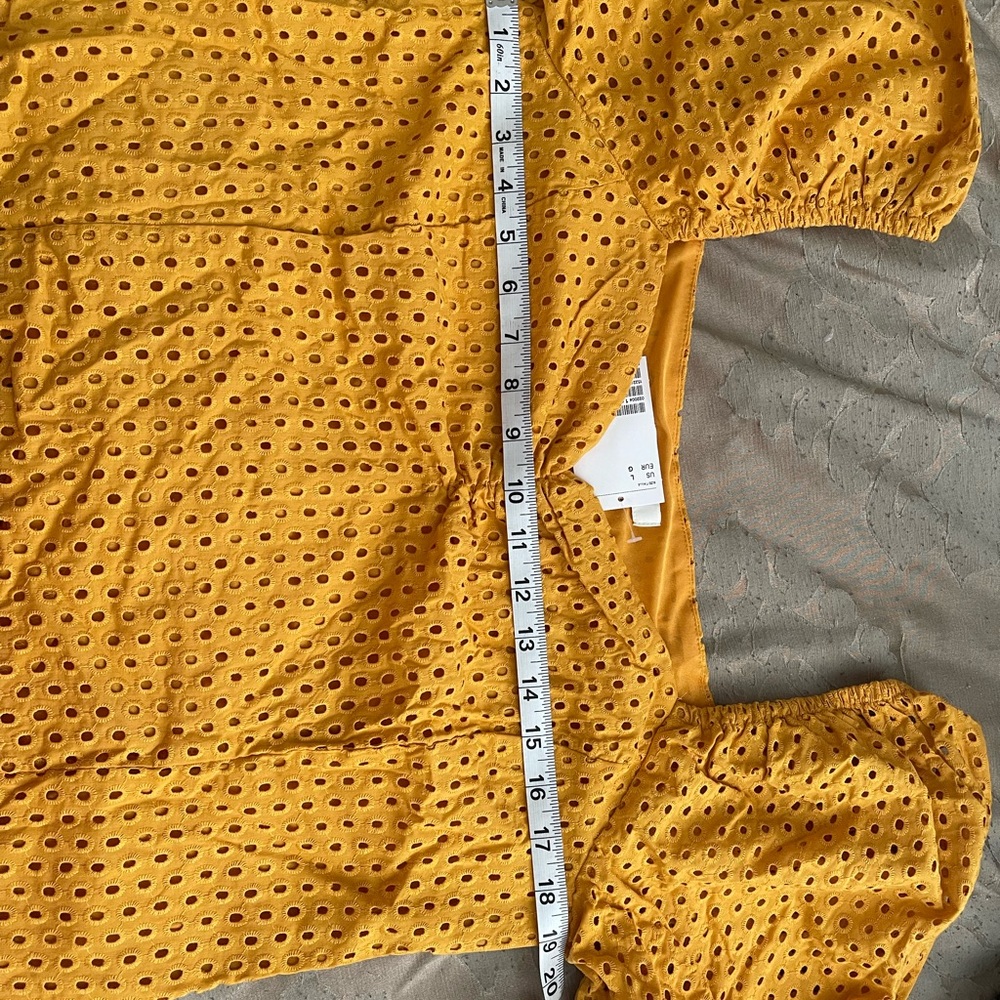 NWT Lg H&M Eyelet Crop Top w/ Zip side closer - Picture 5 of 6